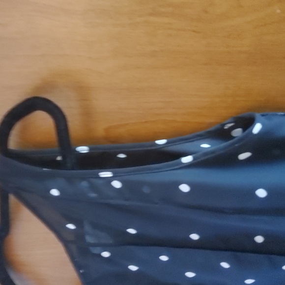 Classic Polka Dot Dress - Picture 5 of 11